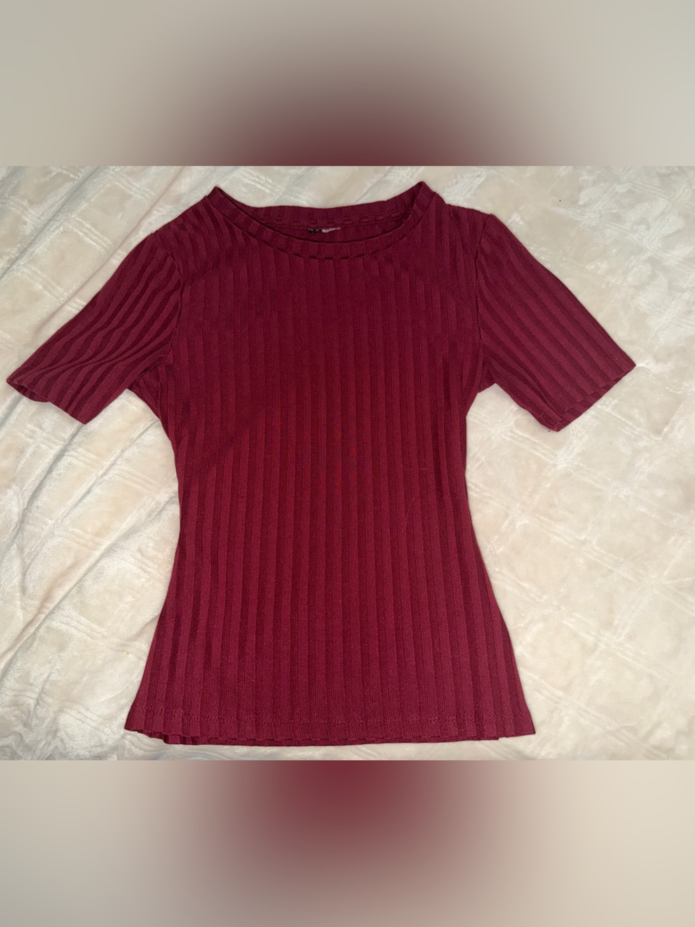 H&M Ribbed Short Sleeve Top in Wine Red